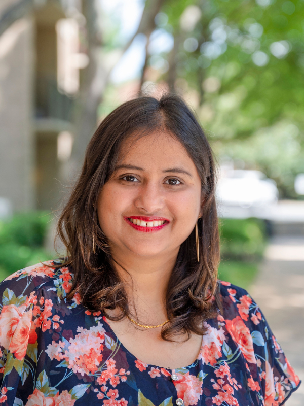 Farhana Chowdhury Headshot