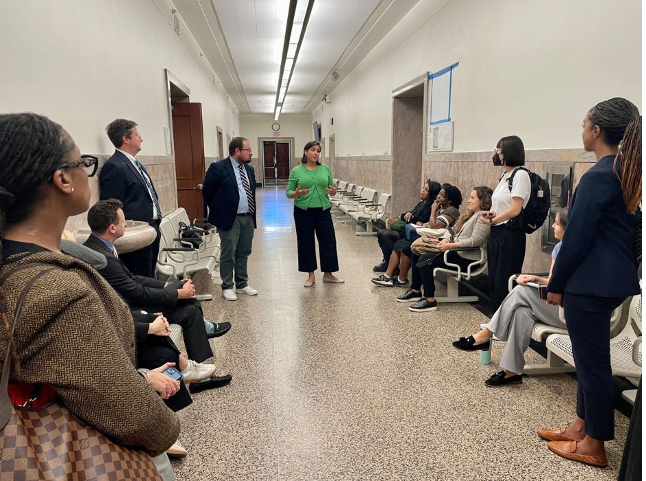 Legal Aid DC leads a tour of Landlord-Tenant Court