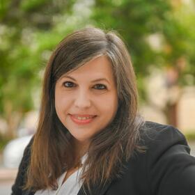 Ilana Avital Headshot