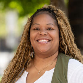 Dominique S.