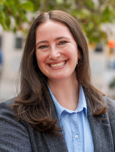Claire Comey